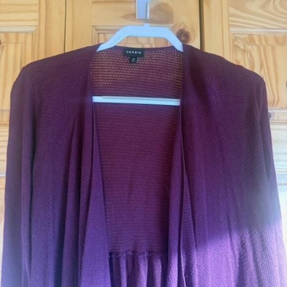 Torrid Open-Front Cardigan – Wine Burgundy Waffle Knit Size 0 or Large - Picture 2 of 3